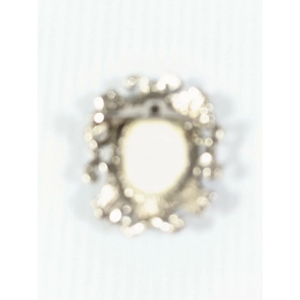 Needlepoint Flower Brooch Purple Cross Stitch Oval‎ Silver Tone Pin